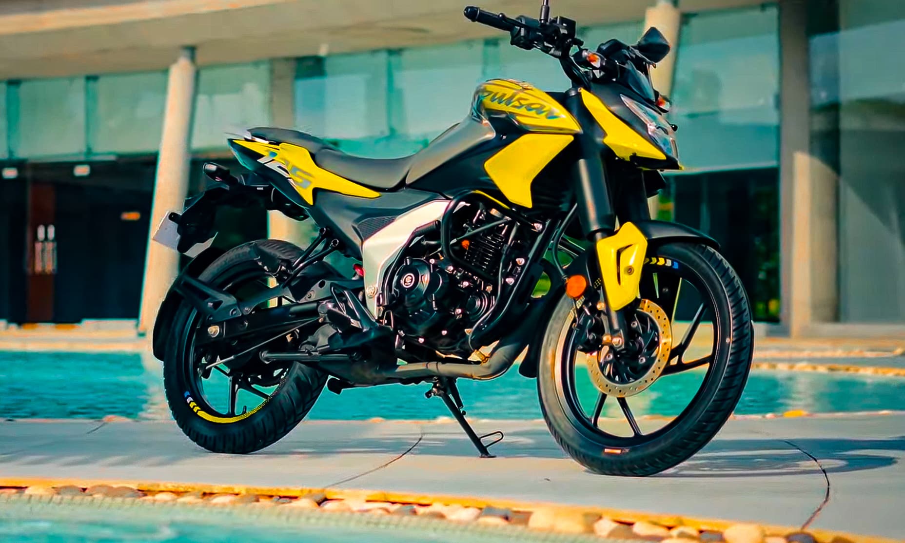 BAJAJ PULSAR N125 2025