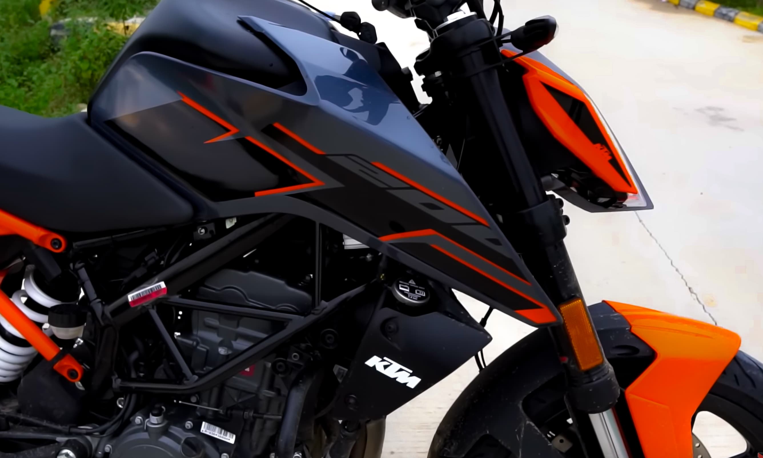 KTM Duke 200