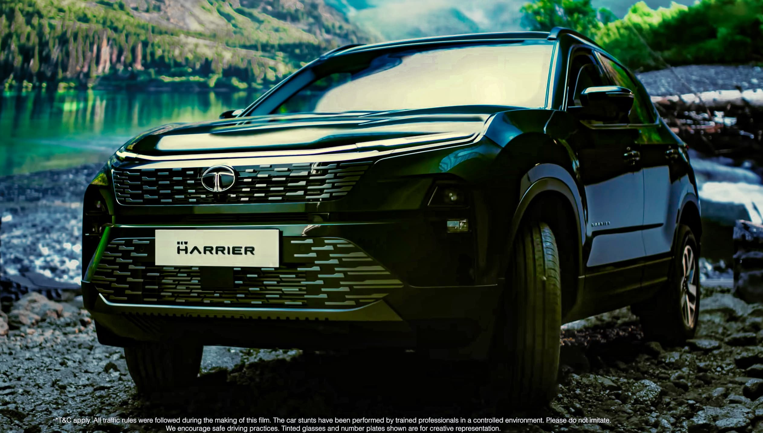 Tata Harrier Black 2025